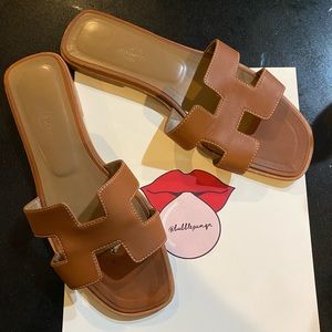Hermès Brown Leather Oran Flats Size 40 Sandals